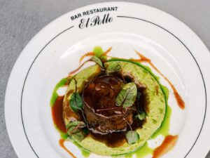 Meloso de cordero: 3 horas de sabor en El Pollo